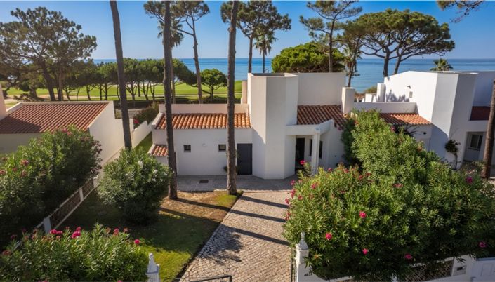 Image No.19-3 Bed Villa for sale