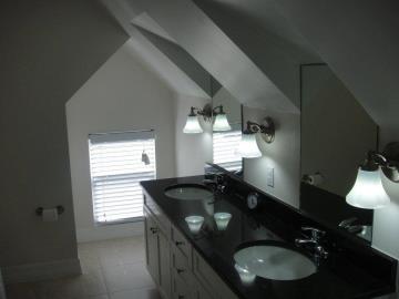 Cloudscape-bathroom-cayman-islands-real-estate