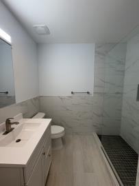 mango-villas-bathroomt-cayman-islands-real-estate