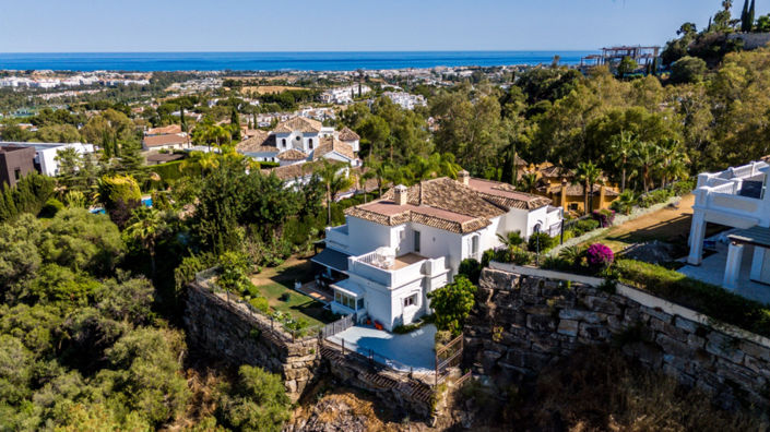 Image No.1-5 Bed Villa for sale