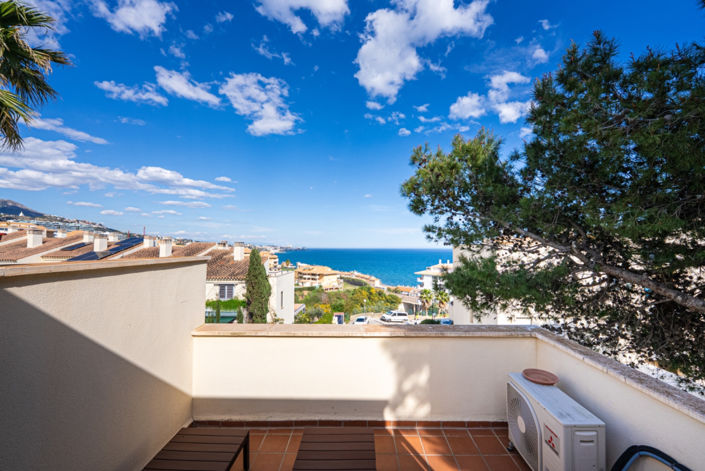 Image No.1-3 Bed Townhouse for sale
