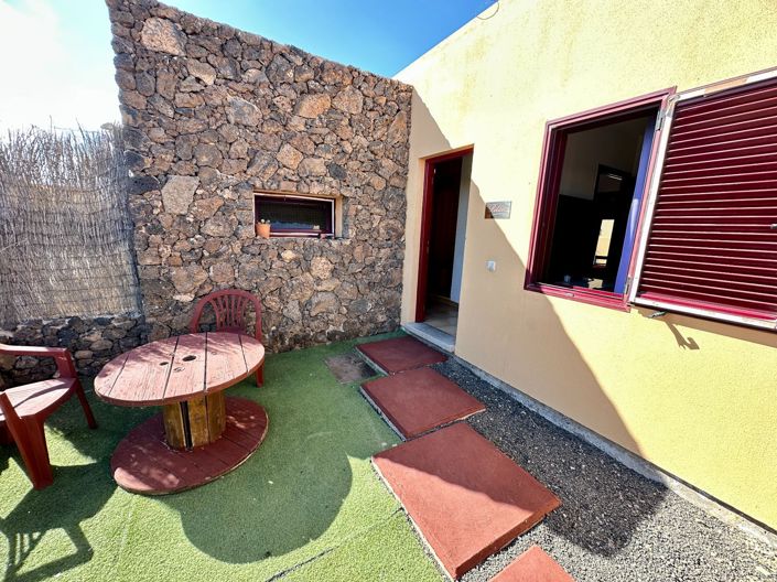Image No.1-2 Bed Property for sale