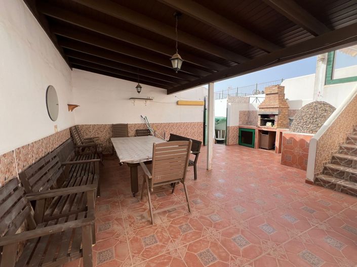 Image No.1-3 Bed Duplex for sale