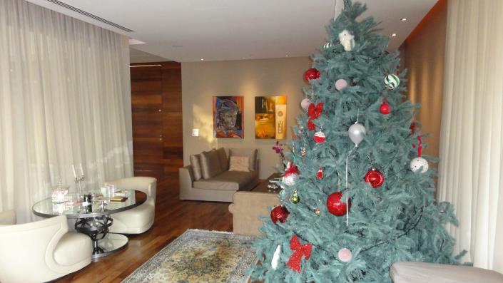 Image No.9-5 Bed Villa / Detached for sale