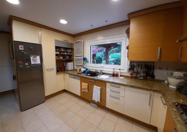 07b-Kitchen-north-02