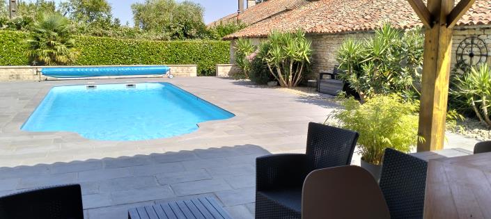 Image No.1-4 Bed House/Villa for sale