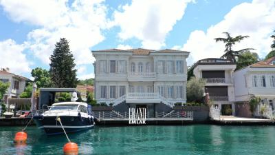 Istanbul-Beykozda-Genis-Rihtimli-Satilik-Tarihi-Yali-otto-holding-13