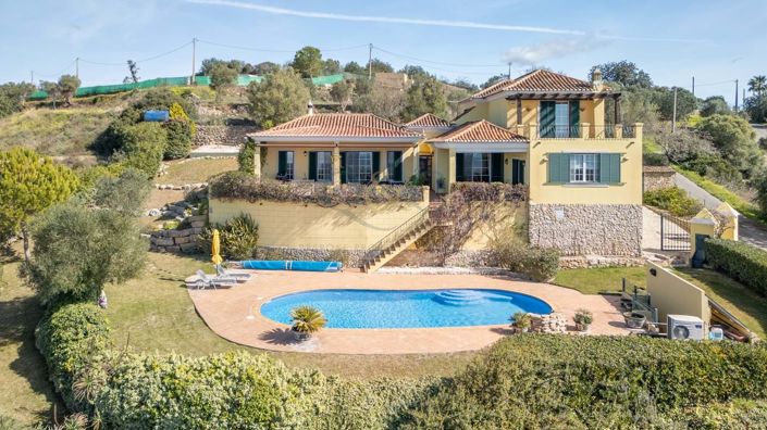 Image No.1-4 Bed Villa for sale