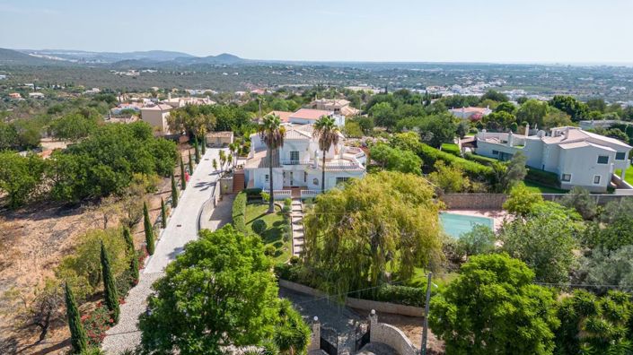 Image No.1-Villa de 4 chambres à vendre à Loule