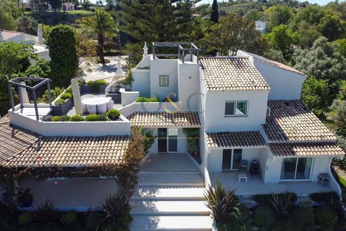 Image No.1-Villa de 6 chambres à vendre à Loule
