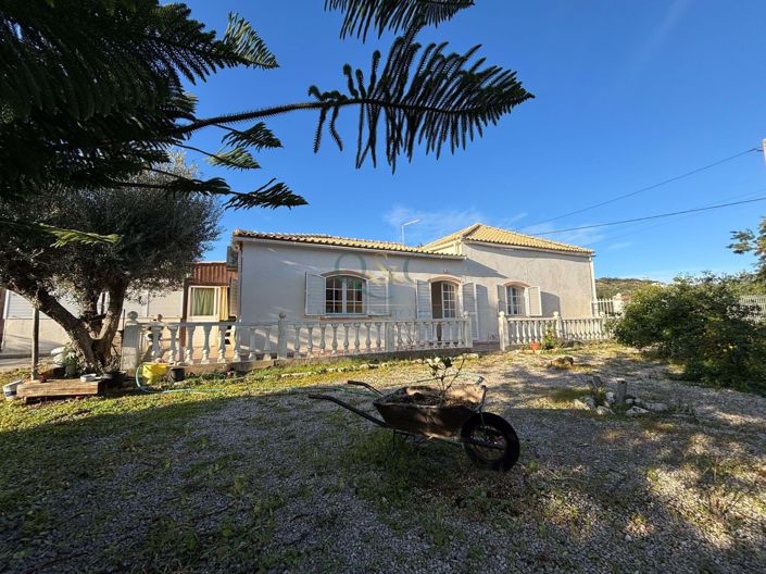 Image No.1-3 Bed Villa for sale