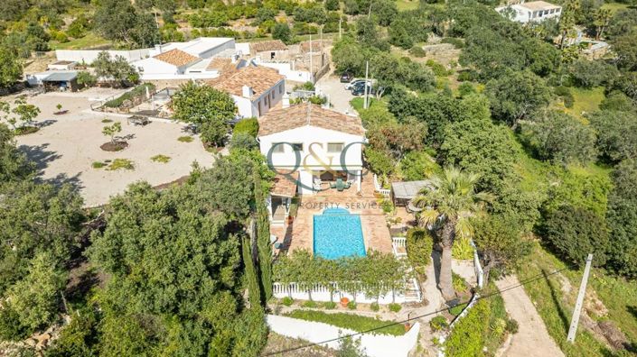Image No.1-3 Bed Villa for sale