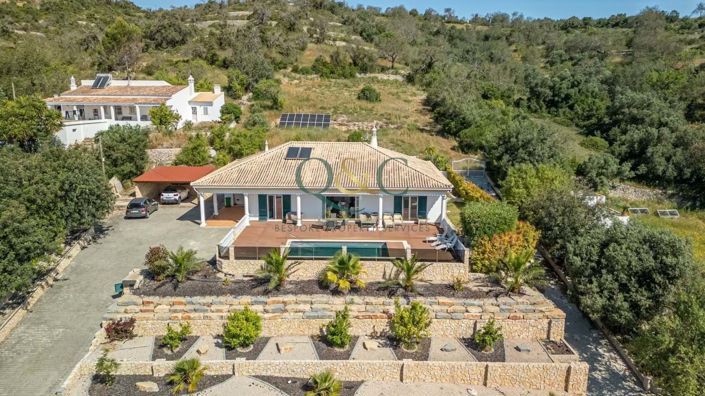 Image No.1-3 Bed Villa for sale
