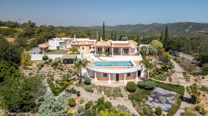 Image No.1-5 Bed Villa for sale