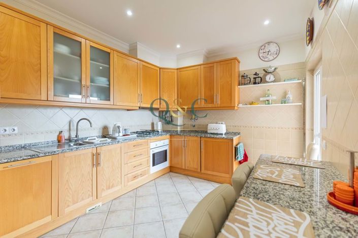 Image No.13-3 Bed Apartment for sale