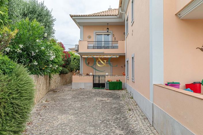 Image No.16-3 Bed Apartment for sale