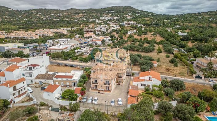 Image No.19-3 Bed Apartment for sale