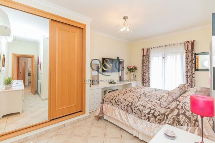 Image No.4-3 Bed Apartment for sale