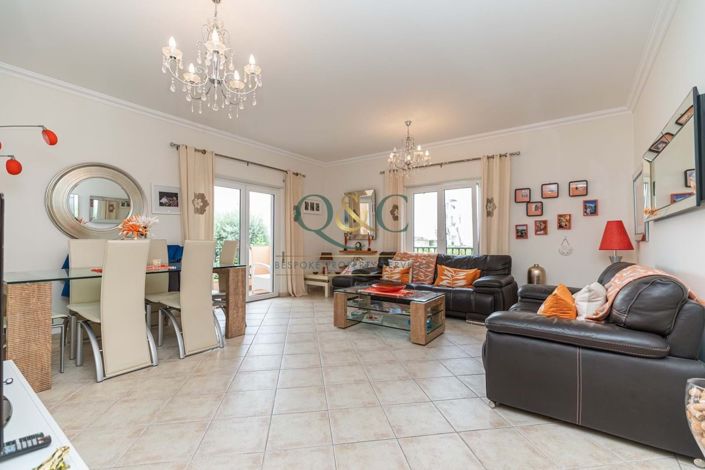 Image No.9-3 Bed Apartment for sale