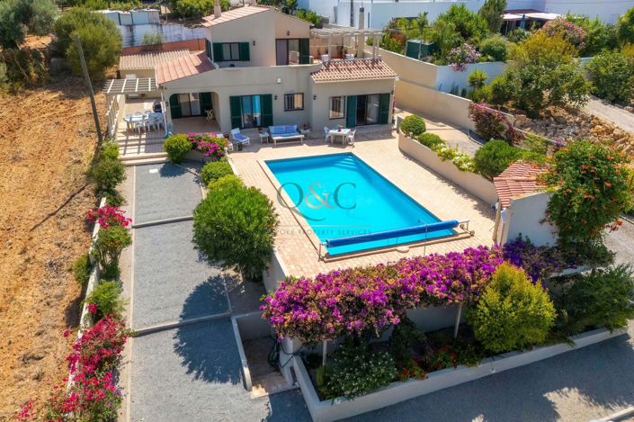 Image No.1-3 Bed Villa for sale