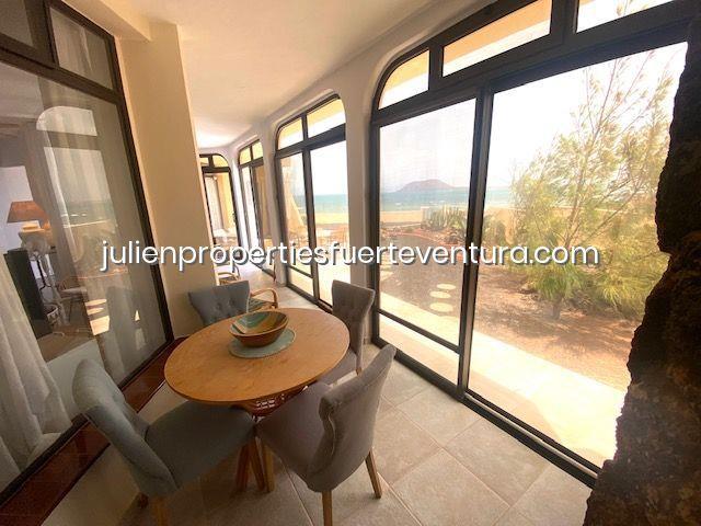 Image No.15-5 Bed Villa / Detached for sale