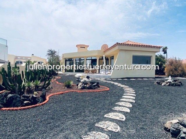 Image No.7-5 Bed Villa / Detached for sale
