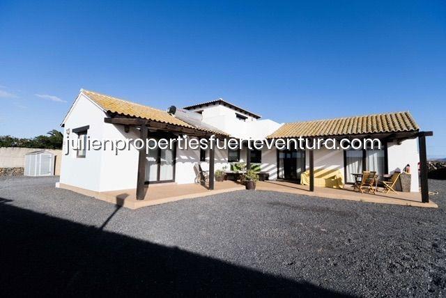 Image No.1-Villa de 3 chambres à vendre à Lajares