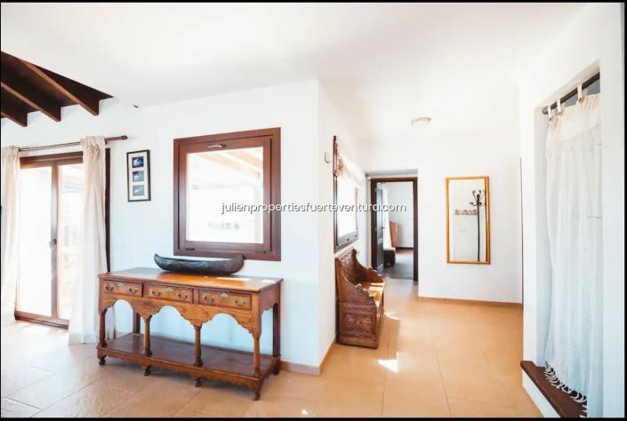 Image No.23-3 Bed Villa for sale