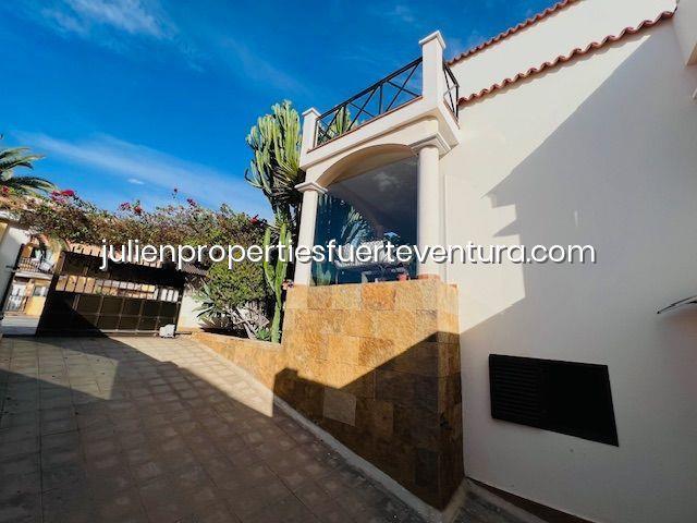 Image No.28-4 Bed Villa for sale