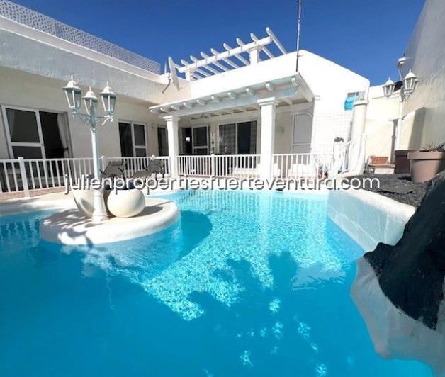 Image No.1-Villa de 3 chambres à vendre à Corralejo