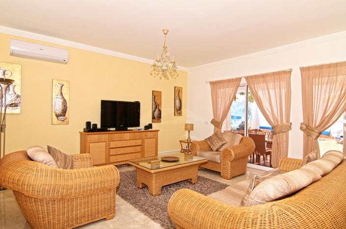 Image No.6-3 Bed Villa for sale