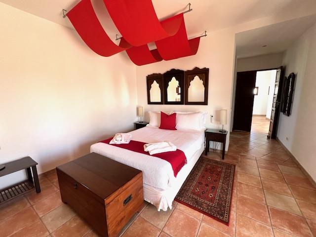 Image No.30-4 Bed Chalet for sale