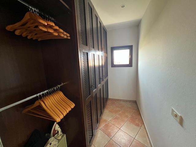 Image No.32-4 Bed Chalet for sale