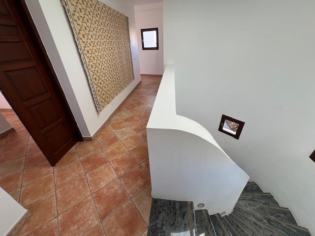 Image No.24-4 Bed Chalet for sale