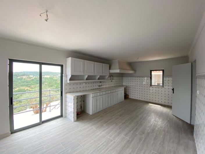 Image No.10-Maison / Villa de 5 chambres à vendre à Abrantes