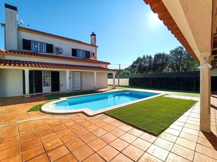 Image No.4-Maison / Villa de 4 chambres à vendre à Ferreira do Zêzere