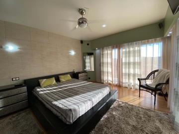 7_2177ff93-93ee-4bd6-9306-3a873185a2e2-Grande