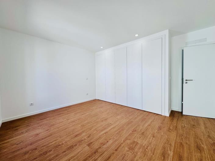 Image No.8-Maison / Villa de 2 chambres à vendre à Vila Nova de Ourém