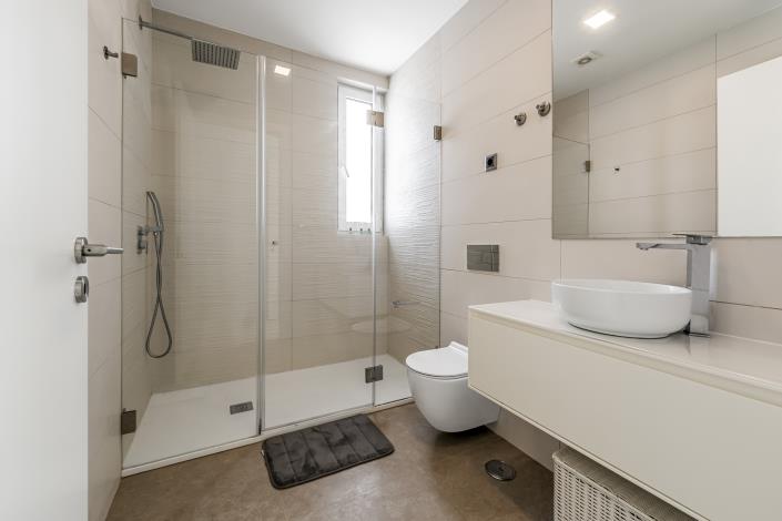 Image No.23-3 Bed Villa / Detached for sale