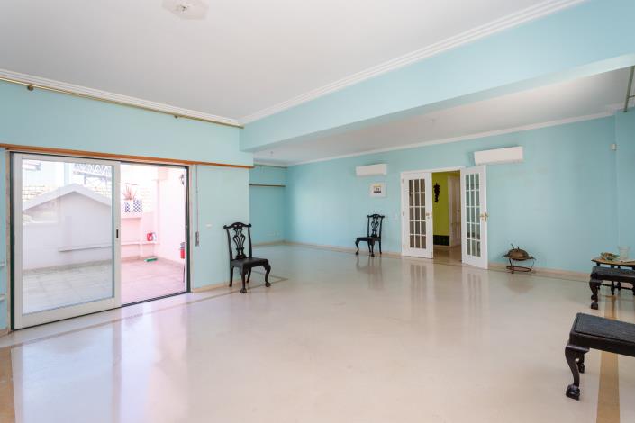 Image No.22-5 Bed Duplex for sale