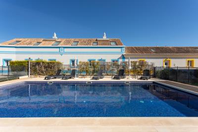 Pool2