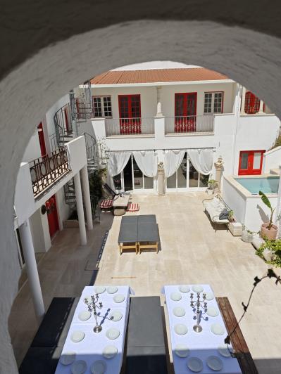 Image No.8-10 Bed Villa / Detached for sale