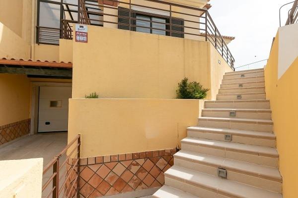 Image No.3-4 Bed House/Villa for sale