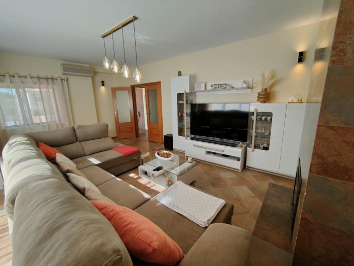 Image No.9-4 Bed House/Villa for sale