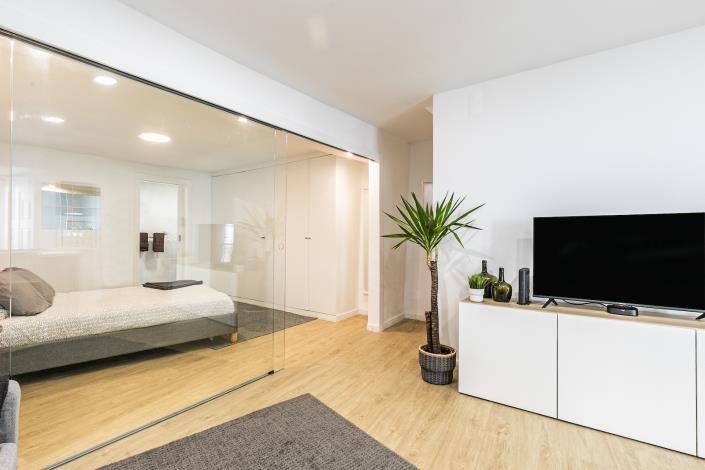 Image No.20-1 Bed Apartment for sale