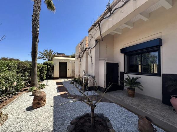 Image No.16-3 Bed Villa / Detached for sale