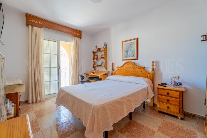 Image No.17-5 Bed House/Villa for sale