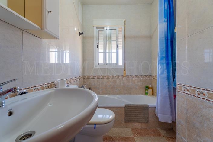 Image No.32-5 Bed House/Villa for sale