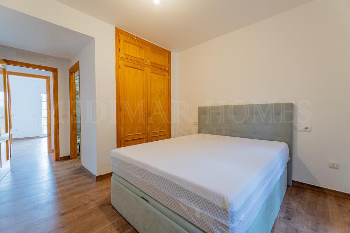 Image No.18-3 Bed Apartment for sale