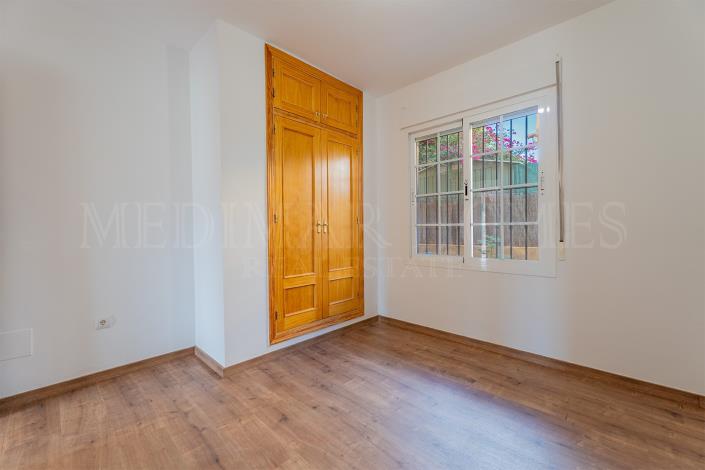 Image No.23-3 Bed Apartment for sale